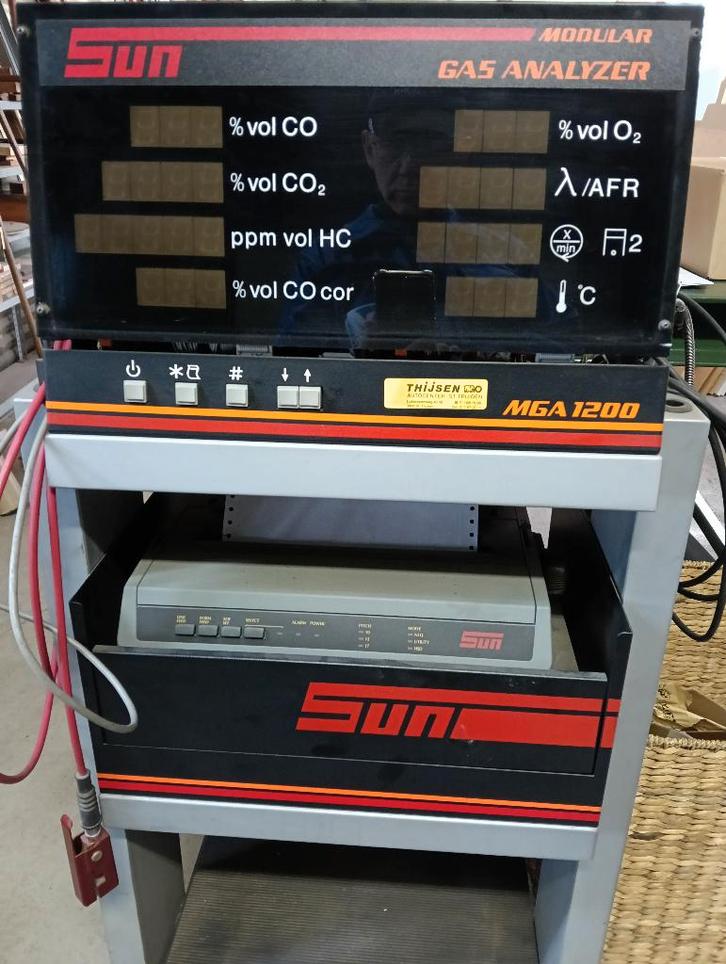 SUN GAS ANALYZER MGA 1200, Bricolage & Construction, Instruments de mesure, Utilisé, Enlèvement