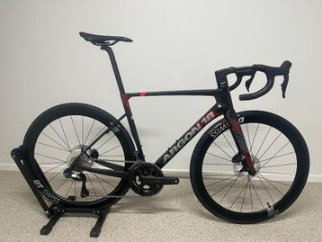 Argon 18 Sum pro, Dt swiss erc, ultegra di2, medium beschikbaar voor biedingen