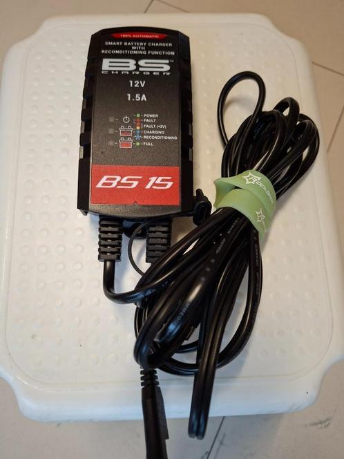 BS 15 speciale acculader voor motorfietsen, Motoren, Accessoires | Onderhoudsmiddelen, Ophalen of Verzenden