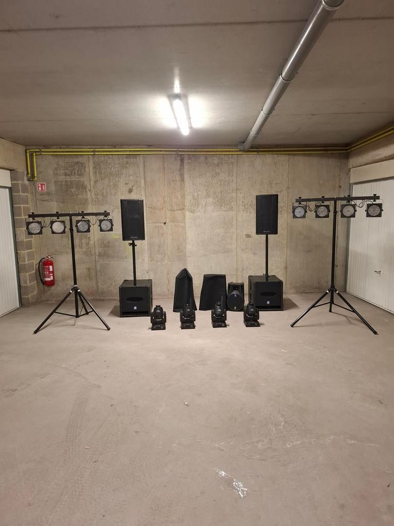 Complete dj installatie incl. 2xtop,2xsub,2xledbar,4xmovingx, Muziek en Instrumenten, Dj-sets en Draaitafels, Ophalen