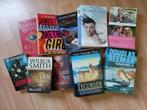 Thrillers, romans, detectives, fantasy,... doos met 43 exemp, Ophalen
