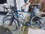 Vélo de route Trek Domane AL2 bleu taille 56, Comme neuf, Autres marques, 10 à 15 vitesses, 53 à 57 cm