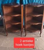 2 antieke hoekkasten, Ophalen