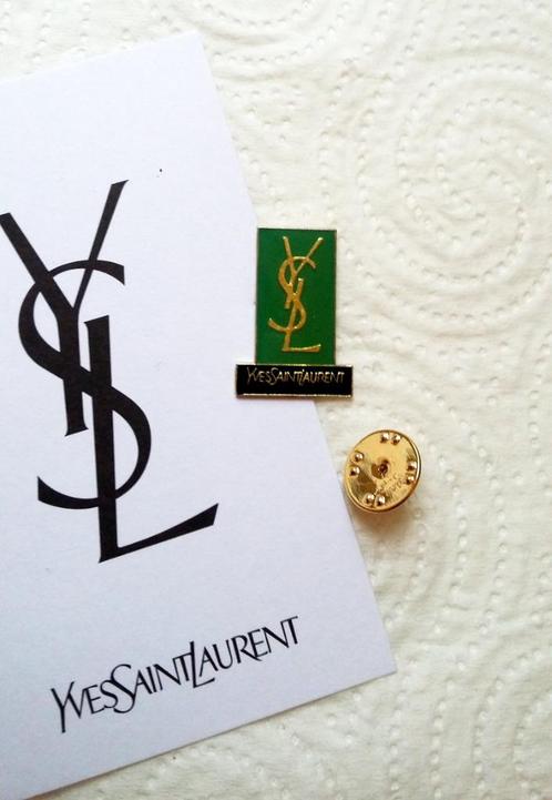 Yves Saint Laurent pinnen, YSL. Gouden omtrek en achterkant, Verzamelen, Speldjes, Pins en Buttons, Nieuw, Speldje of Pin, Merk