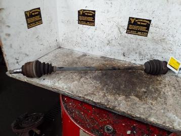 Arbre de transmission avant droit d'un Peugeot 206, Enlèvement ou Envoi, 3 mois de garantie, Utilisé, Peugeot