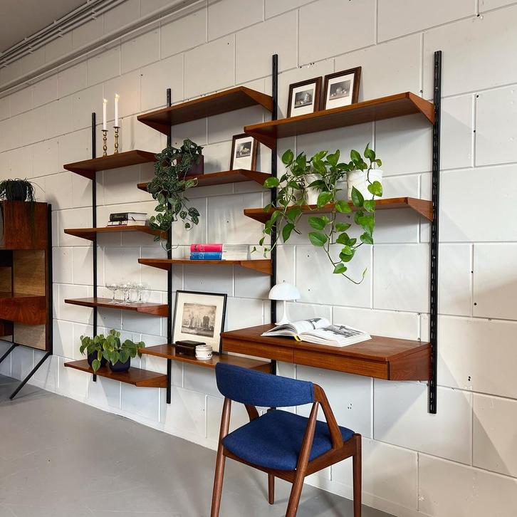 -Vintage wandmeubel •Kai Kristiansen - FM Møbler Denmark, Huis en Inrichting, Kasten | Wandmeubels, Gebruikt, Ophalen of Verzenden