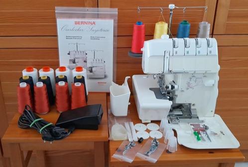 Bernina 1100 DA overlock naaimachine, Hobby en Vrije tijd, Naaimachines en Toebehoren, Lockmachine, Bernina, Ophalen