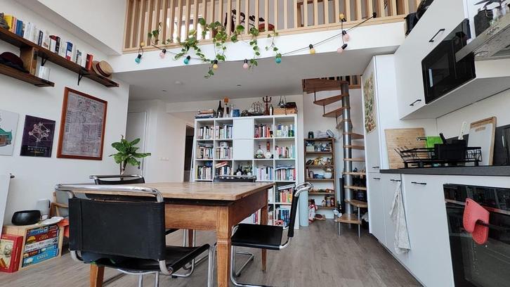 Etagère à livres "Kallax" (5x5) de IKEA en très bon état., Maison & Meubles, Accessoires pour la Maison | Étagères, Comme neuf