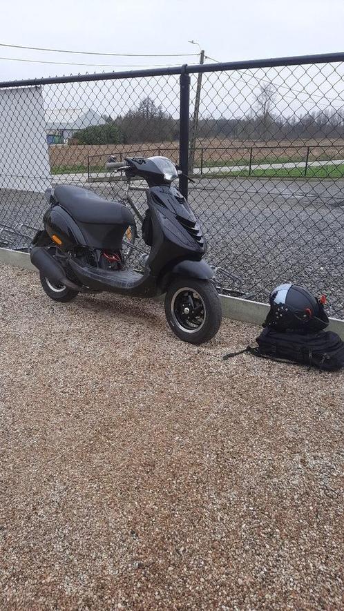 Piaggio zip 172cc 2t, Vélos & Vélomoteurs, Pièces de cyclomoteur | Scooters, Comme neuf, Enlèvement ou Envoi