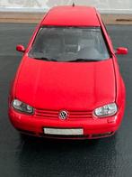 Revell VW Golf GTI  1997 (Schaal 1/18) rood, Hobby en Vrije tijd, Ophalen of Verzenden, Gebruikt, Auto, Revell