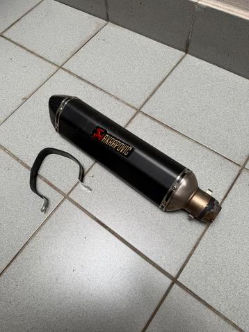 Pot d’échappement Akrapovic beschikbaar voor biedingen