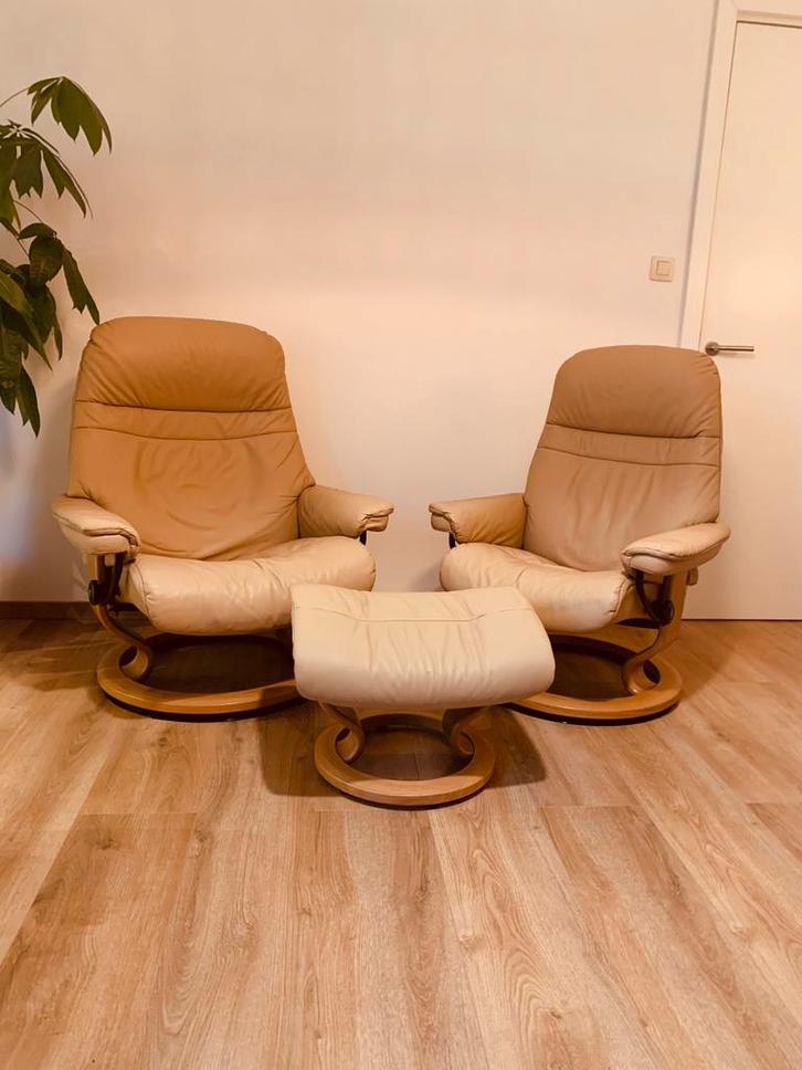 Set van 2 Stressless relaxfauteuils & 1 hocker, Huis en Inrichting, Fauteuils, Leer, Ophalen of Verzenden