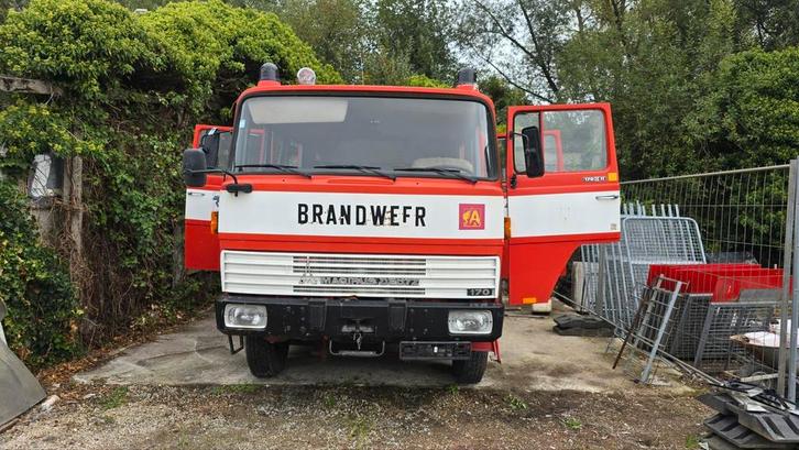 Camion de pompier/pompier MagirusDeutz pour l'agencement/les, Autos, Camions, Particulier, Enlèvement