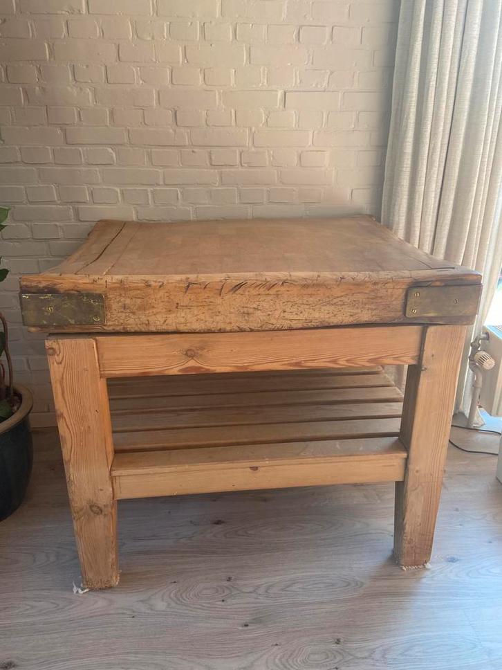 Bloc de toit anglais authentique, Antiquités & Art, Antiquités | Meubles | Tables, Enlèvement