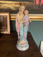 Beeld Madonna met kindje Jezus, Enlèvement ou Envoi