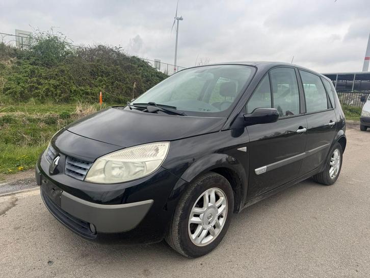RENAULT SCENIC/2.0 ESSENCE ! /OPTION COMPLÈTE ! /APPROUVÉ !, Autos, Renault, Particulier, Scénic, ABS, Airbags, Air conditionné