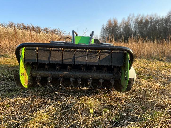 Tondeuse débroussailleuse à fléau radiocommandée, Tuin en Terras, Bosmaaiers, Benzine, Ophalen