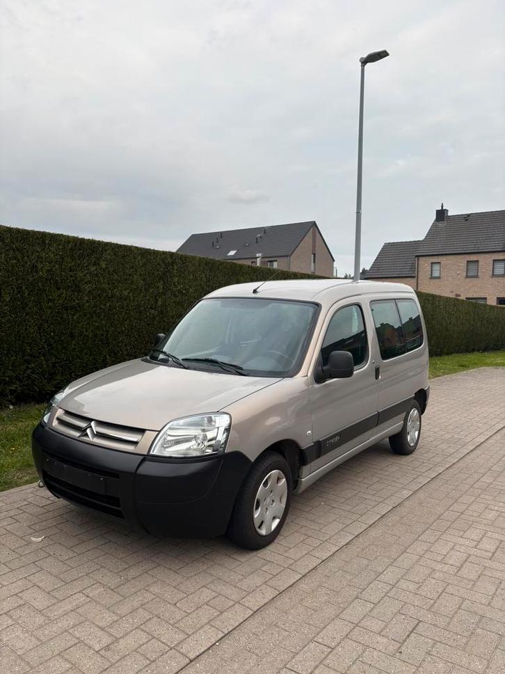 Citroën Berlingo 1.6 uur 126.000 km, Auto's, Citroën, Particulier, Berlingo, Diesel, Ophalen