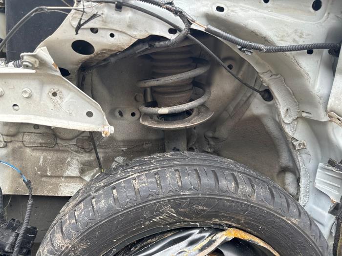 Amortisseur avant gauche d'un Citroen C1, -, 3 mois de garantie, Utilisé, -