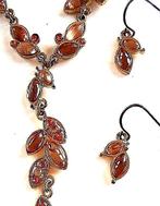 AVON : Très belle parure, collier + boucles, Bijoux, Sacs & Beauté, Colliers, Enlèvement ou Envoi, Neuf, Brun