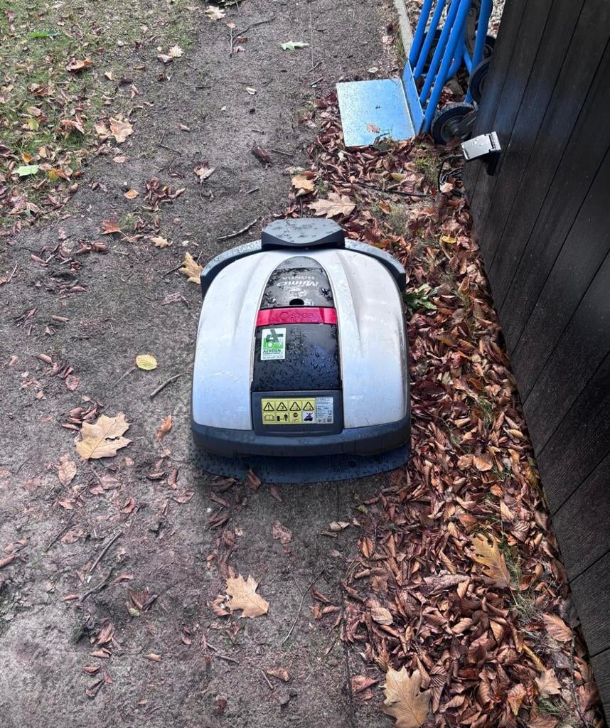 Robotmaaier Honda Miimo HRM 520 met lader en perimeterdraad, Tuin en Terras, Robotmaaiers, Gebruikt, Ophalen