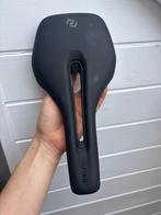 Syncros tofino regular concept 135mm, Fietsen en Brommers, Ophalen of Verzenden, Zo goed als nieuw, Zadel, Syncros