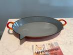 Gietijzeren Ovenschaal met tuit FE Belgium 34 cm, Huis en Inrichting, Gebruikt, Gietijzer, Overige typen, Ophalen of Verzenden