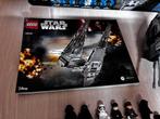 Lego Star Wars 75104 Kylo Ren command shuttle, Ophalen of Verzenden, Zo goed als nieuw, Complete set, Lego