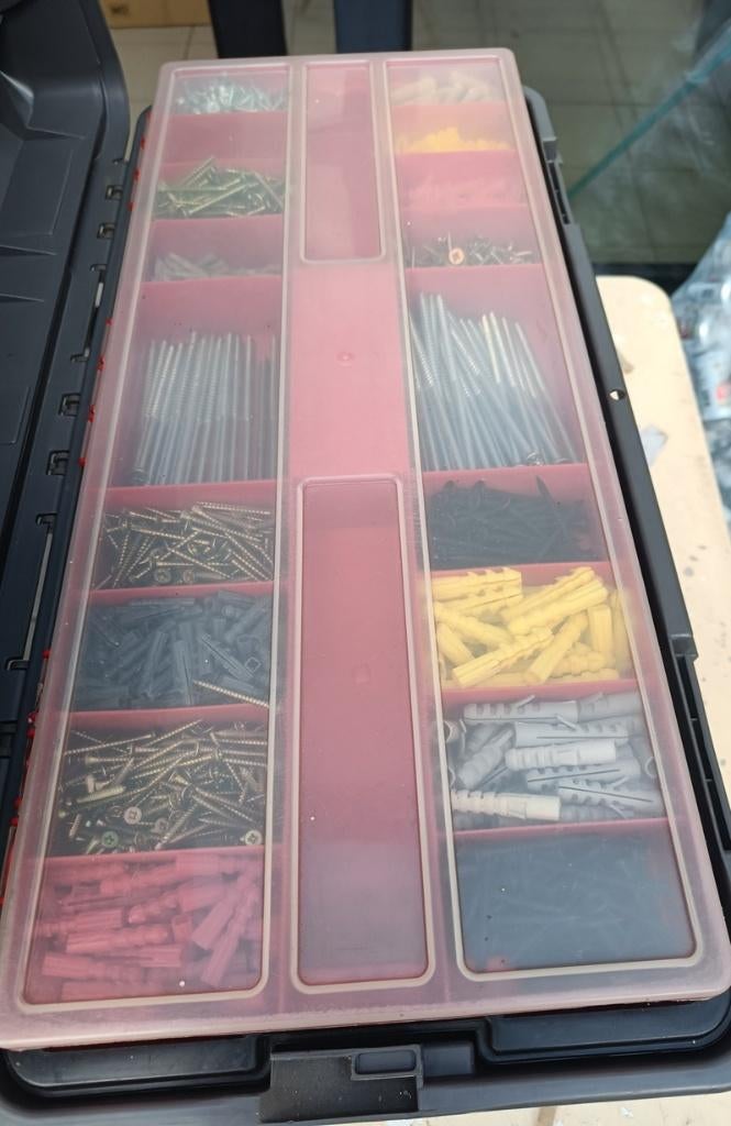 WERKOFFER MET GEREEDSCHAP, Doe-het-zelf en Bouw, Gereedschap | Handgereedschap, Ophalen, Gebruikt