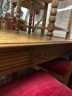 Vintage tafel met zes bijhorende stoelen. Volledig massief., Enlèvement