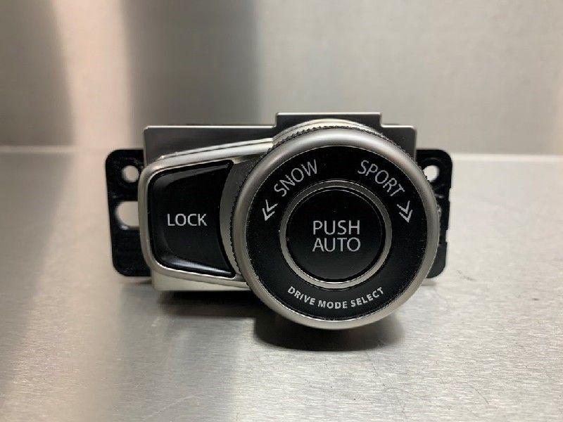 DIVERSEN Selectiehendel 4X4 Vitara (LY / MY) (|CZ9830Y772|), Auto-onderdelen, Overige Auto-onderdelen, Suzuki, Gebruikt