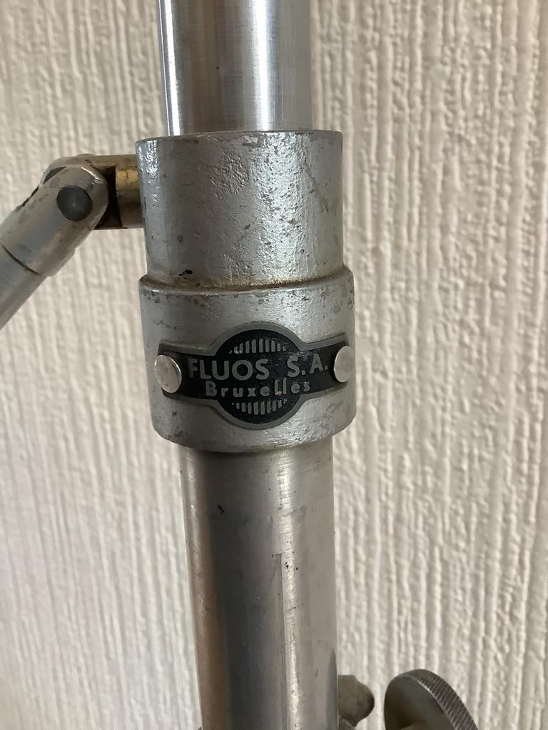 Trepied vintage, TV, Hi-fi & Vidéo, Enlèvement, Comme neuf, Trépied