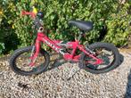 16 inch mountainbike met handschoenen en helm 4 tot 8 jaar, Ophalen, Gebruikt, 16 tot 20 inch, Zijwieltjes
