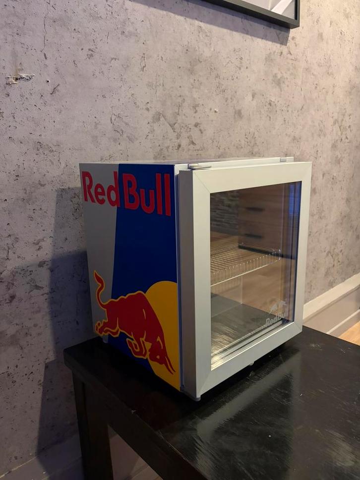 Mini frigo RED BULL, Electroménager, Réfrigérateurs & Frigos, Comme neuf, Sans bac à congélation, 75 à 100 litres, Moins de 85 cm