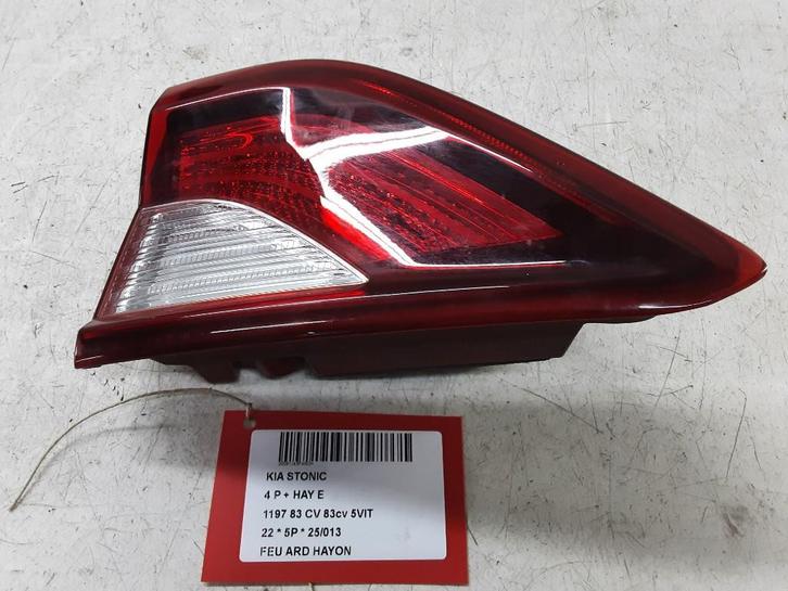 ACHTERLICHT RECHTS ACHTERKLEP Kia Stonic (YB) (92404), Auto-onderdelen, Verlichting, Kia, Gebruikt