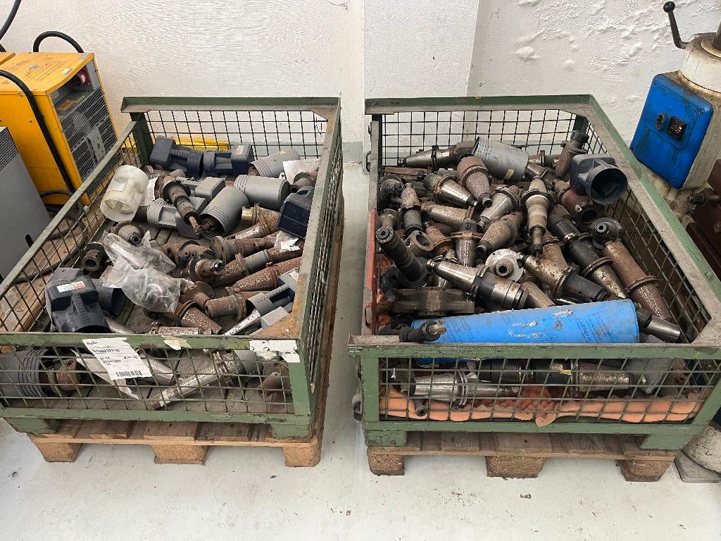 Set accessoires voor freesmachines, Doe-het-zelf en Bouw, Gereedschap | Freesmachines, Ophalen, Gebruikt