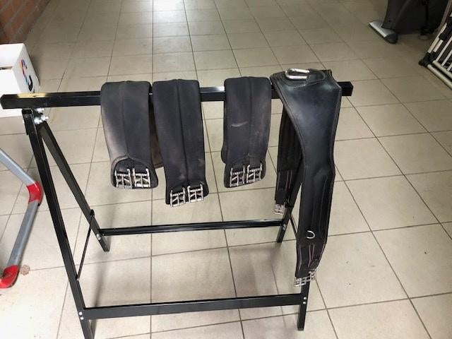 Diverse paardenspullen wegens stopzetting, Ophalen, Gebruikt