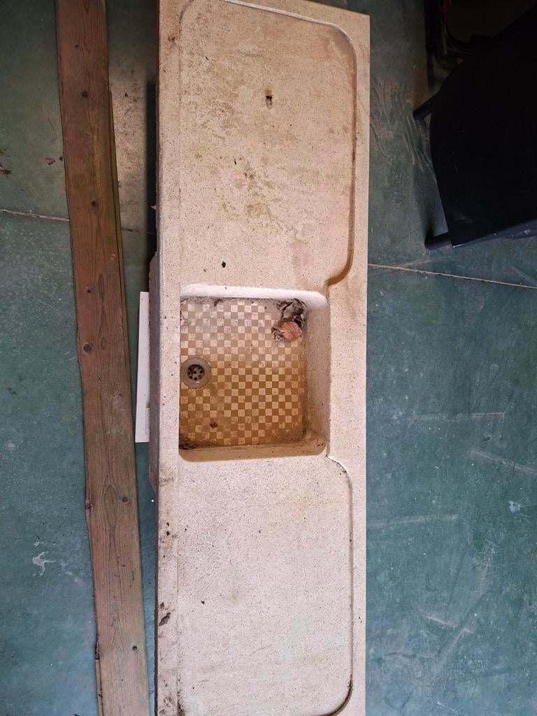 Pompbak graniet, Enlèvement