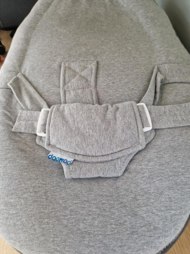 Doomoo baby seat inclusief extra hoes en speelboog, Ophalen