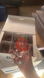 duvel glazen, Enlèvement