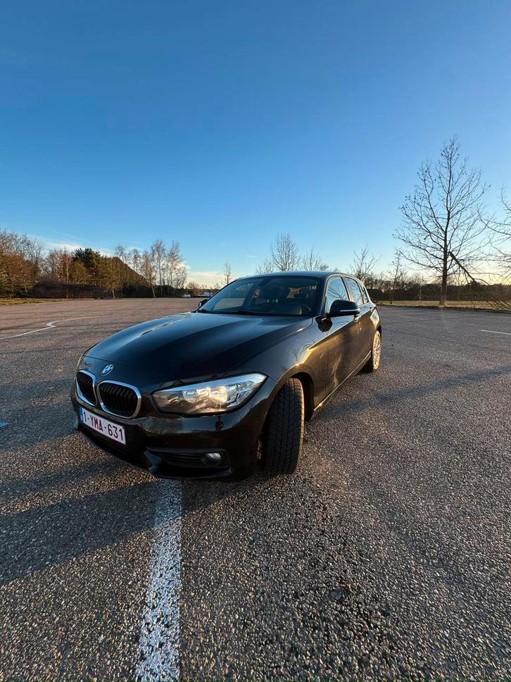 Bmw 116D automaat, Auto's, BMW, Particulier, 1 Reeks, Apple Carplay, Diesel, Euro 6, 5 deurs, Automaat, Zwart, Zwart, Stof, Achterwielaandrijving