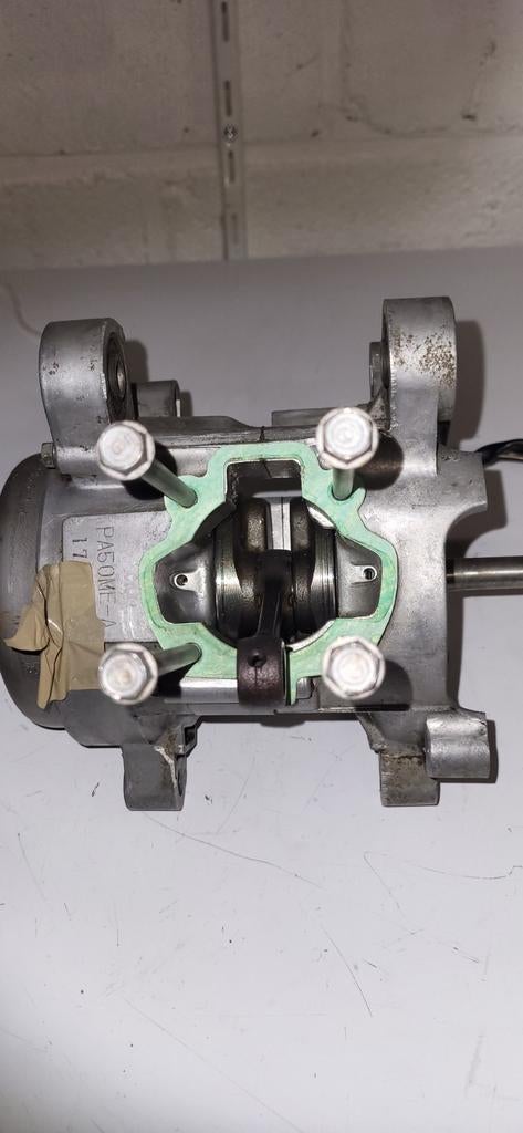 Honda camino vario, Fietsen en Brommers, Brommeronderdelen | Oldtimers, Zo goed als nieuw, Overige merken, Blok, Ophalen of Verzenden