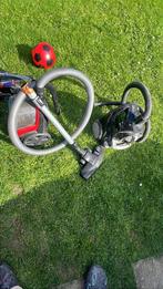 2x stofzuiger gratis, Elektronische apparatuur, Stofzuigers, Ophalen, Gebruikt