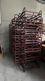 Ijzeren Wijnrek om 2 wijnvaten te stapelen (vanaf 60€), Antiek en Kunst, Ophalen