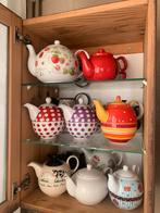 Verzameling theepotten, Enlèvement, Comme neuf