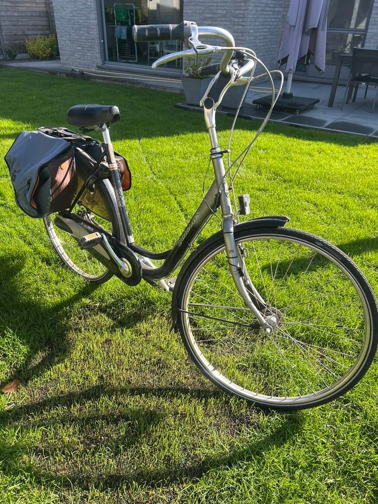 Meisjes fiets maat 54, Ophalen, Velgrem, Versnellingen, Batavus