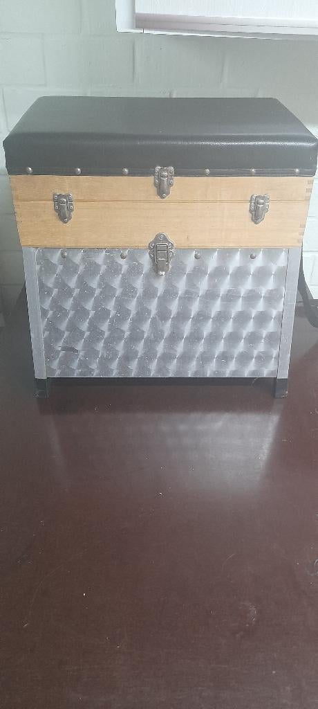 Visbak/viskist zo goed als nieuw !, Sports nautiques & Bateaux, Pêche à la ligne | Général, Comme neuf, Coffre ou Sac, Enlèvement ou Envoi