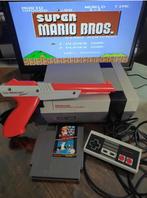 Nintendo Nes action set super Mario Bros + le pistolet, Consoles de jeu & Jeux vidéo, Enlèvement ou Envoi, Comme neuf, Avec 2 manettes
