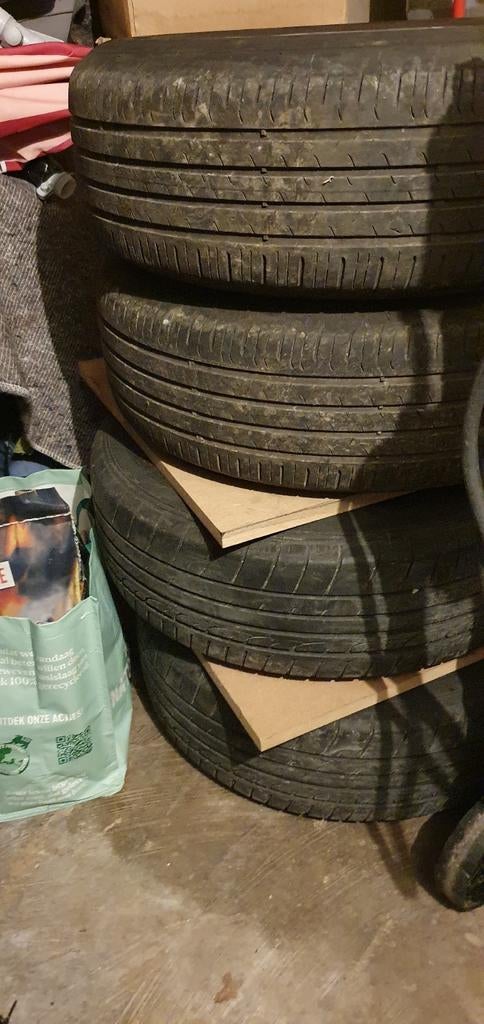 Velgen met banden te koop, Enlèvement