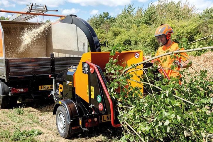 Hakselaar 16cm te huur!, Tuin en Terras, Hakselaars, Zo goed als nieuw, Benzine, Ophalen